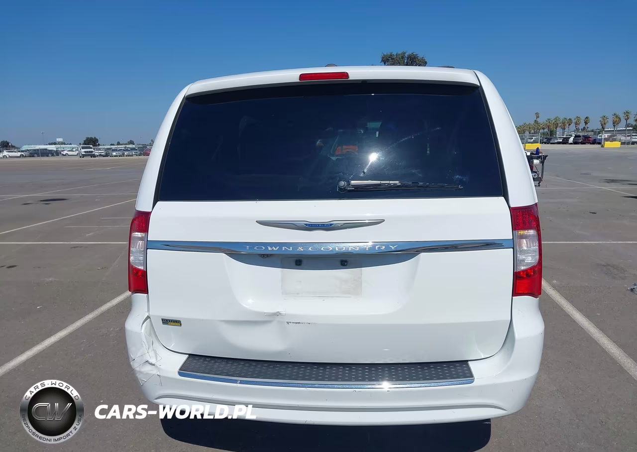2016 Chrysler Town & Country Touring VIN:2C4RC1BGXGR141222 - 16