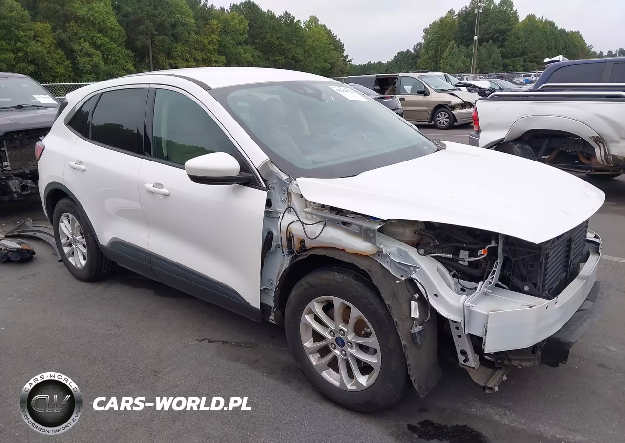 2020 Ford Escape Se