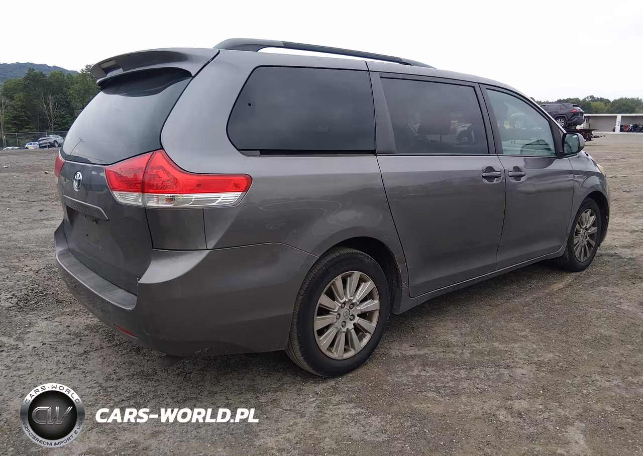 2013 Toyota Sienna Le 7 Passenger VIN:5TDJK3DC3DS051662 - 4