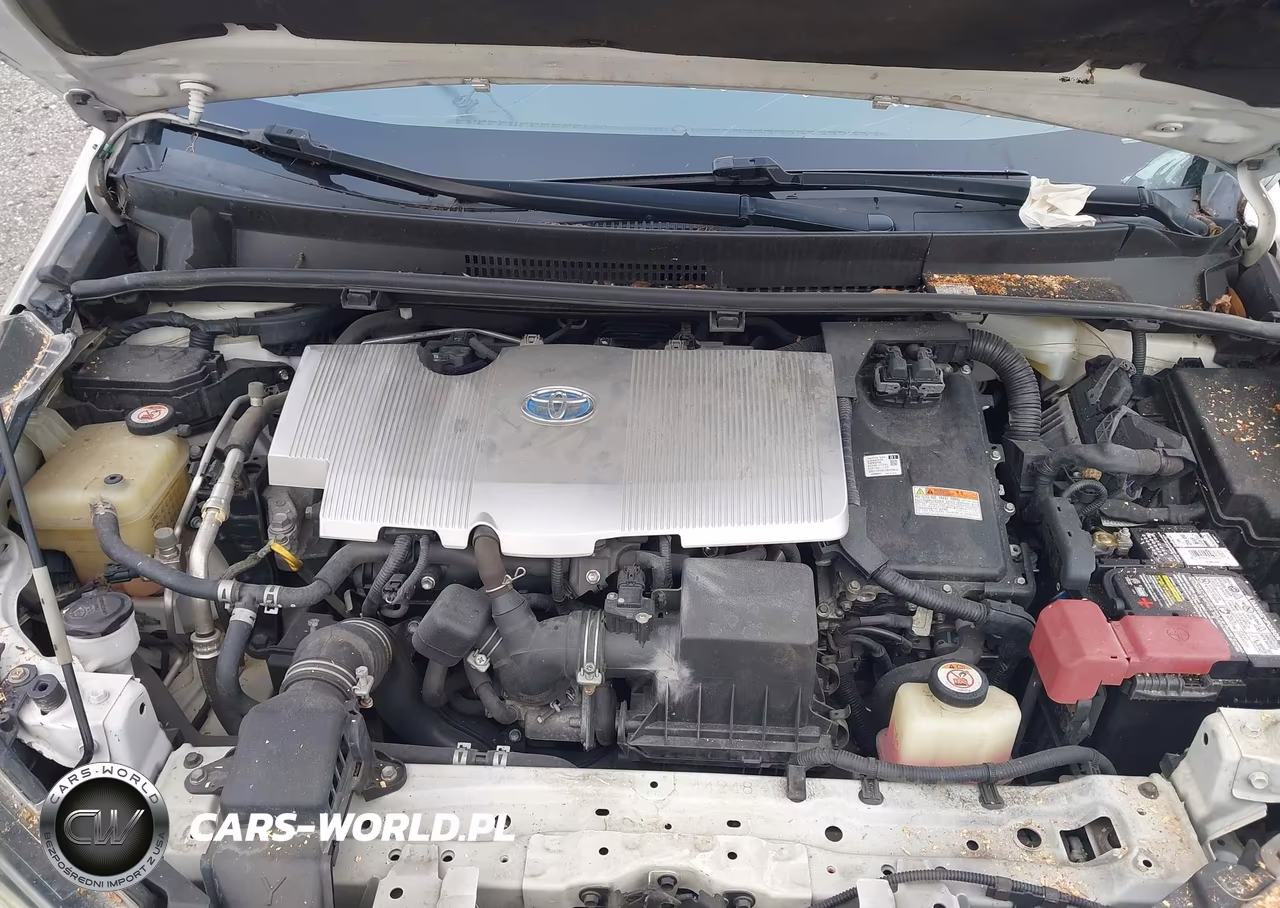 2018 Toyota Prius One VIN:JTDKBRFU1J3075338 - 10
