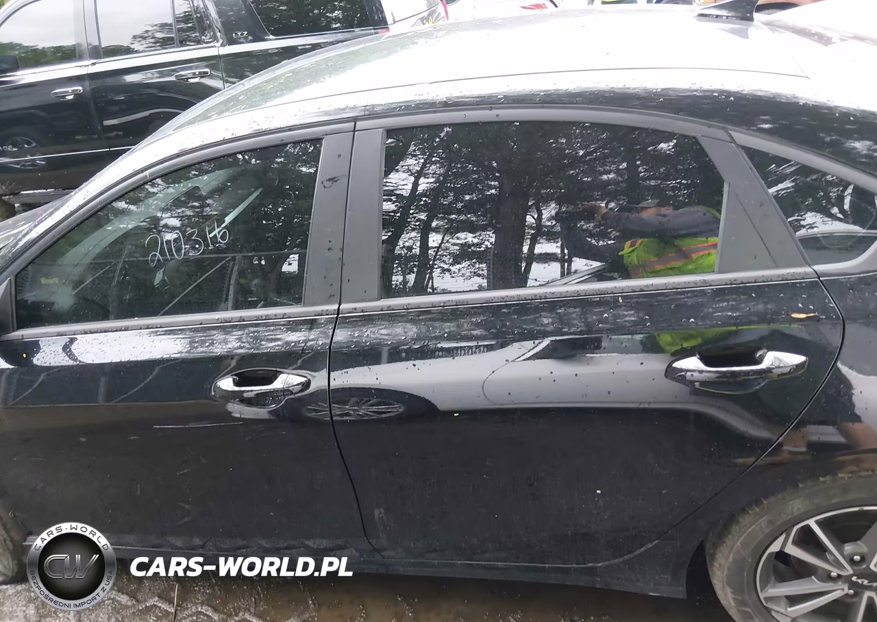 2023 Kia Forte Lxs VIN:3KPF24AD3PE569245 - 15