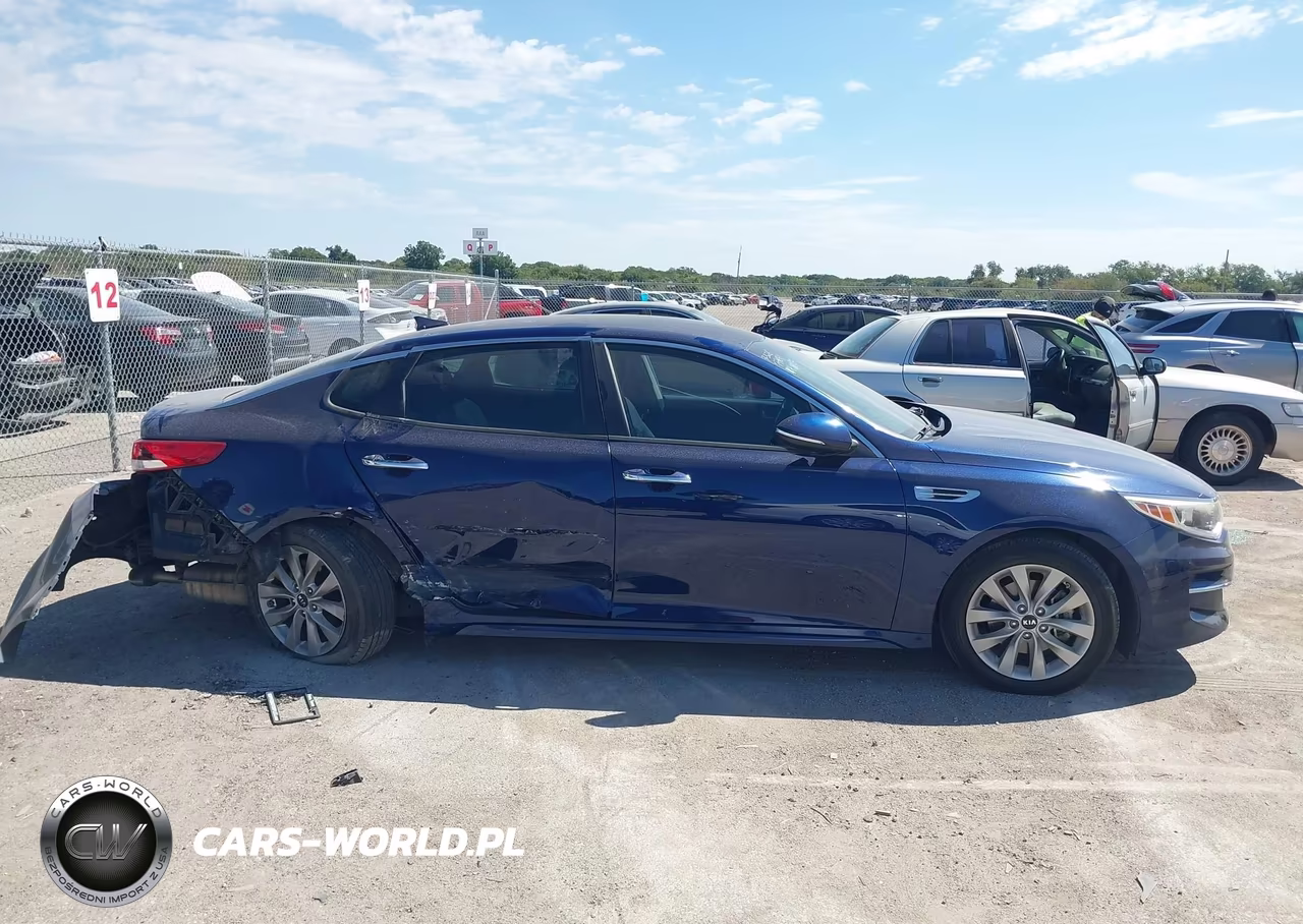 2018 Kia Optima Lx VIN:5XXGT4L39JG254633 - 13