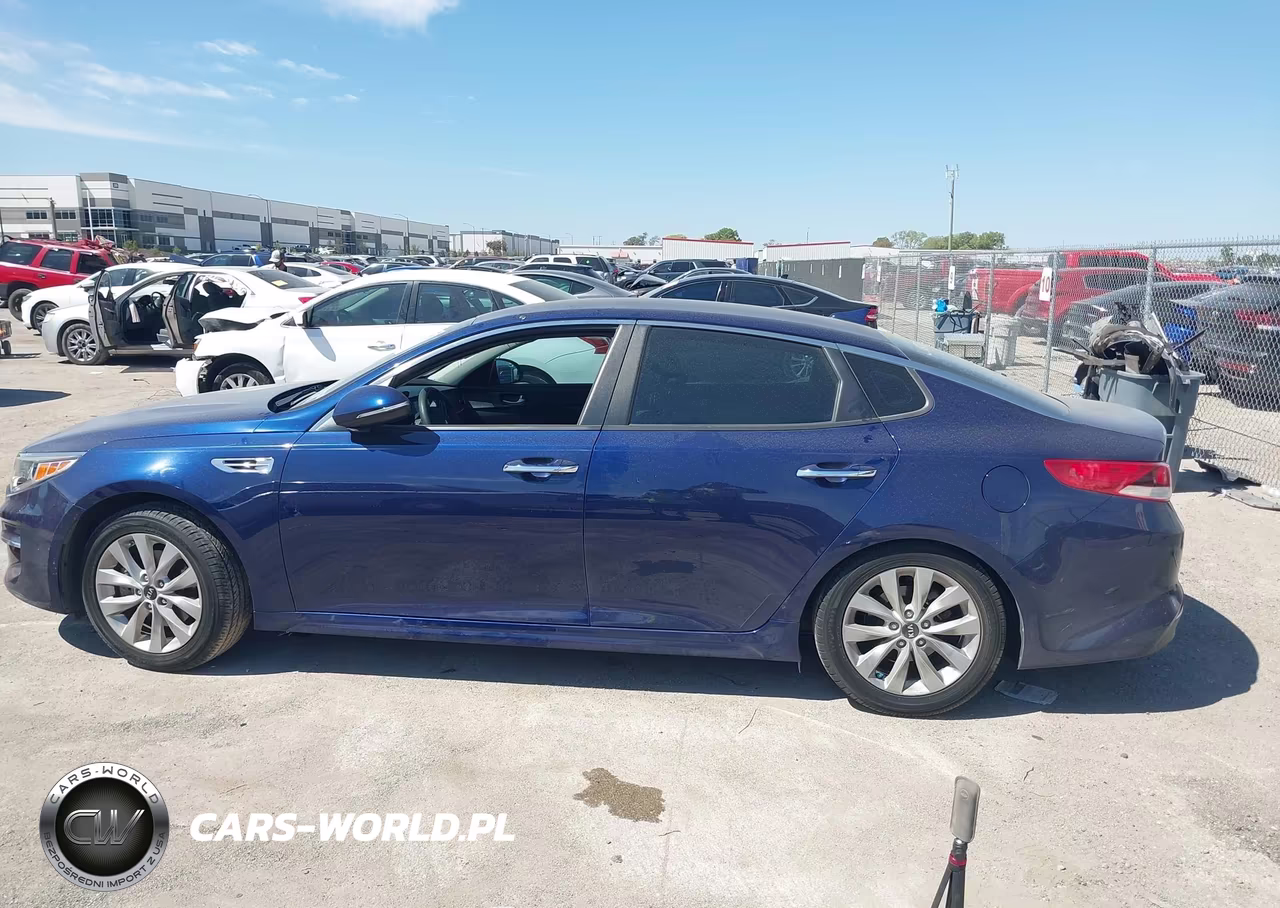 2018 Kia Optima Lx VIN:5XXGT4L39JG254633 - 14
