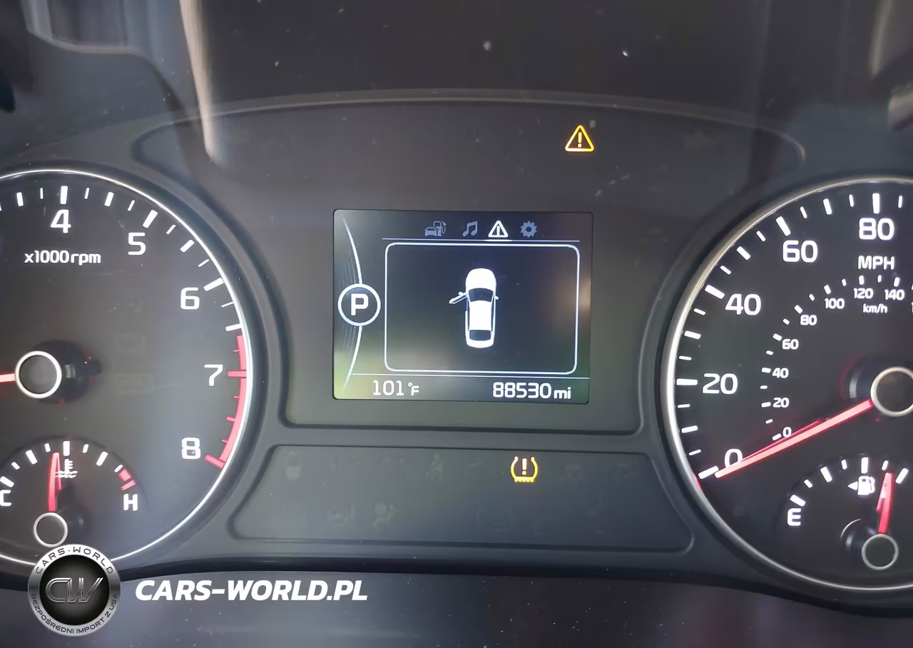 2018 Kia Optima Lx VIN:5XXGT4L39JG254633 - 15