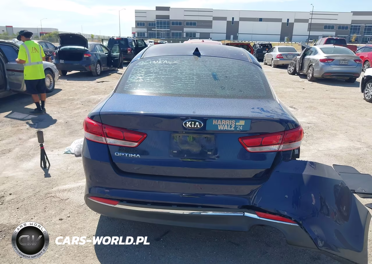 2018 Kia Optima Lx VIN:5XXGT4L39JG254633 - 16