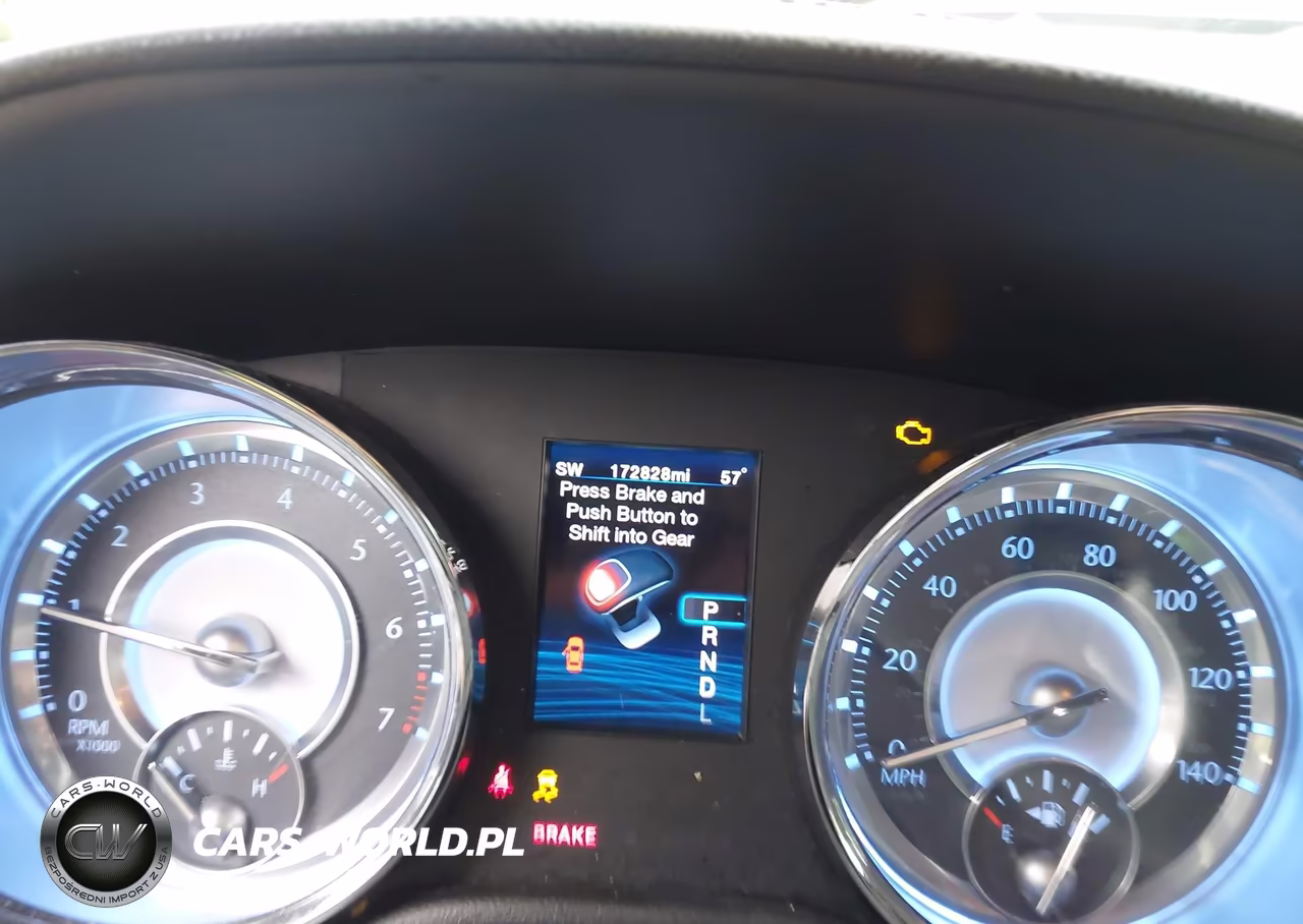2012 Chrysler 300 Limited VIN:2C3CCACG2CH308276 - 7