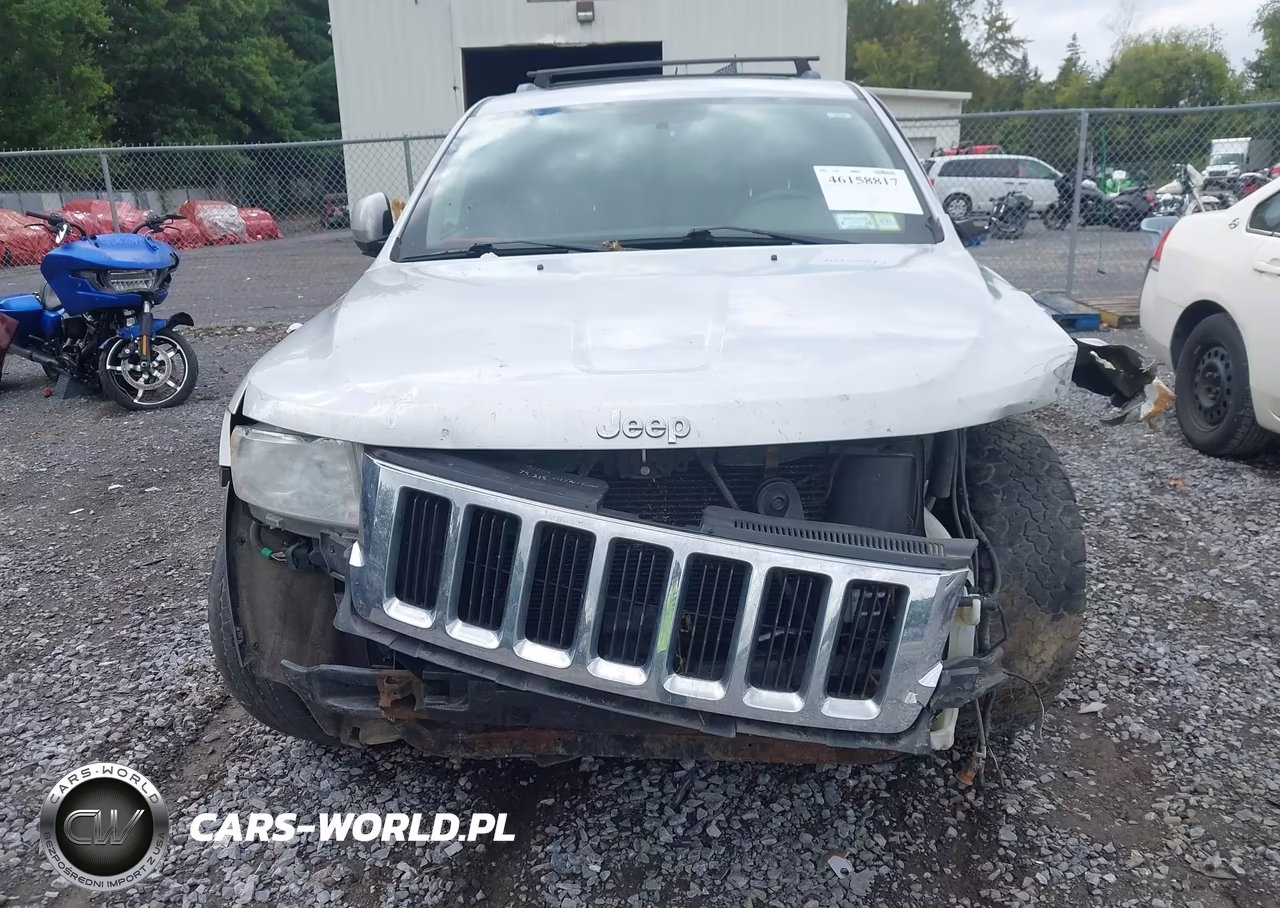 2011 Jeep Grand Cherokee Laredo VIN:1J4RR4GG0BC684079 - 6