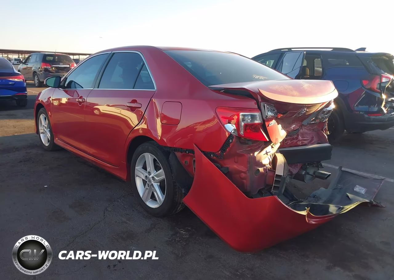 2013 Toyota Camry Se VIN:4T1BF1FK9DU724835 - 3