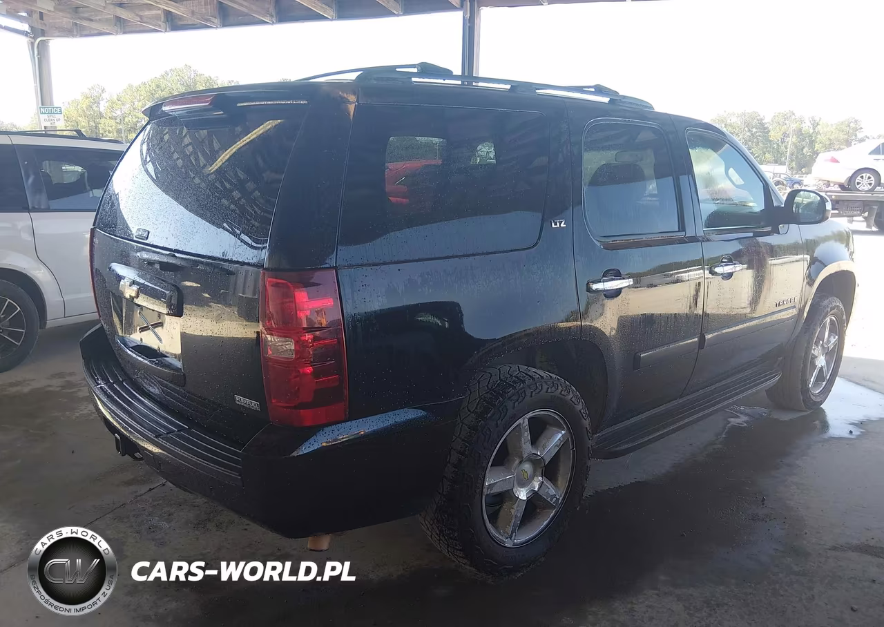 2008 Chevrolet Tahoe Ltz VIN:1GNFC13028J198516 - 4