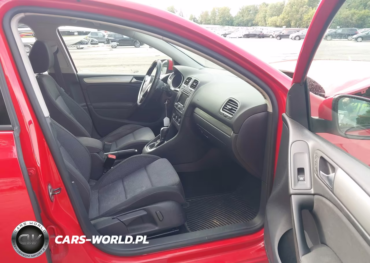 2013 Volkswagen Golf 2.0L Tdi 4-Door VIN:WVWDM7AJ9DW005738 - 5