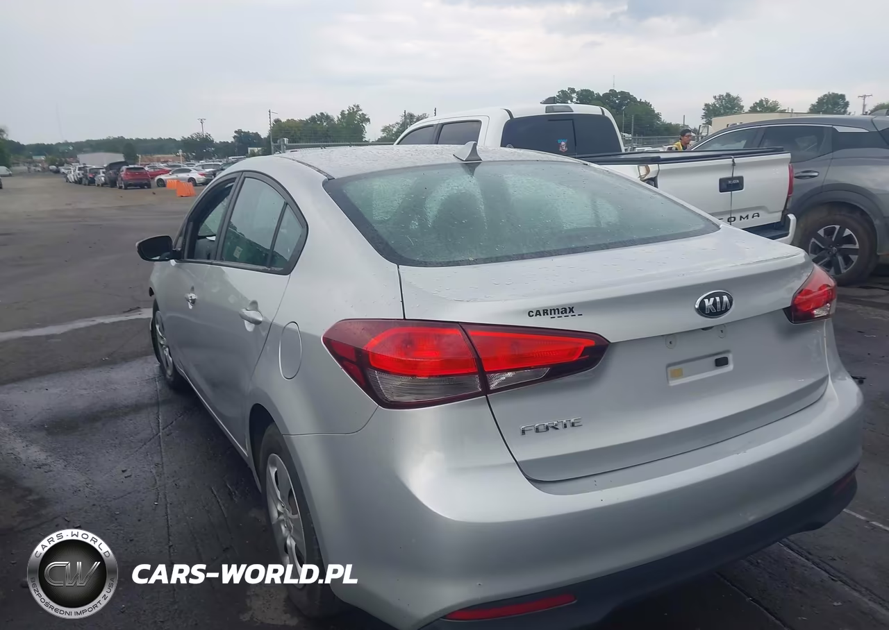 2017 Kia Forte Lx-S VIN:3KPFL4A70HE070847 - 3