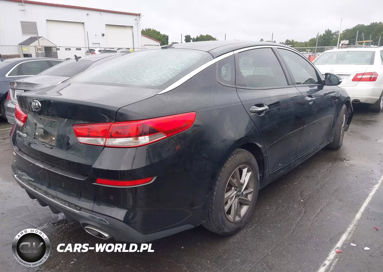 2019 Kia Optima Lx VIN:5XXGT4L39KG343295 - 4