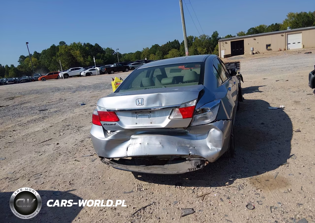 2015 Honda Accord Lx VIN:1HGCR2F3XFA121607 - 16