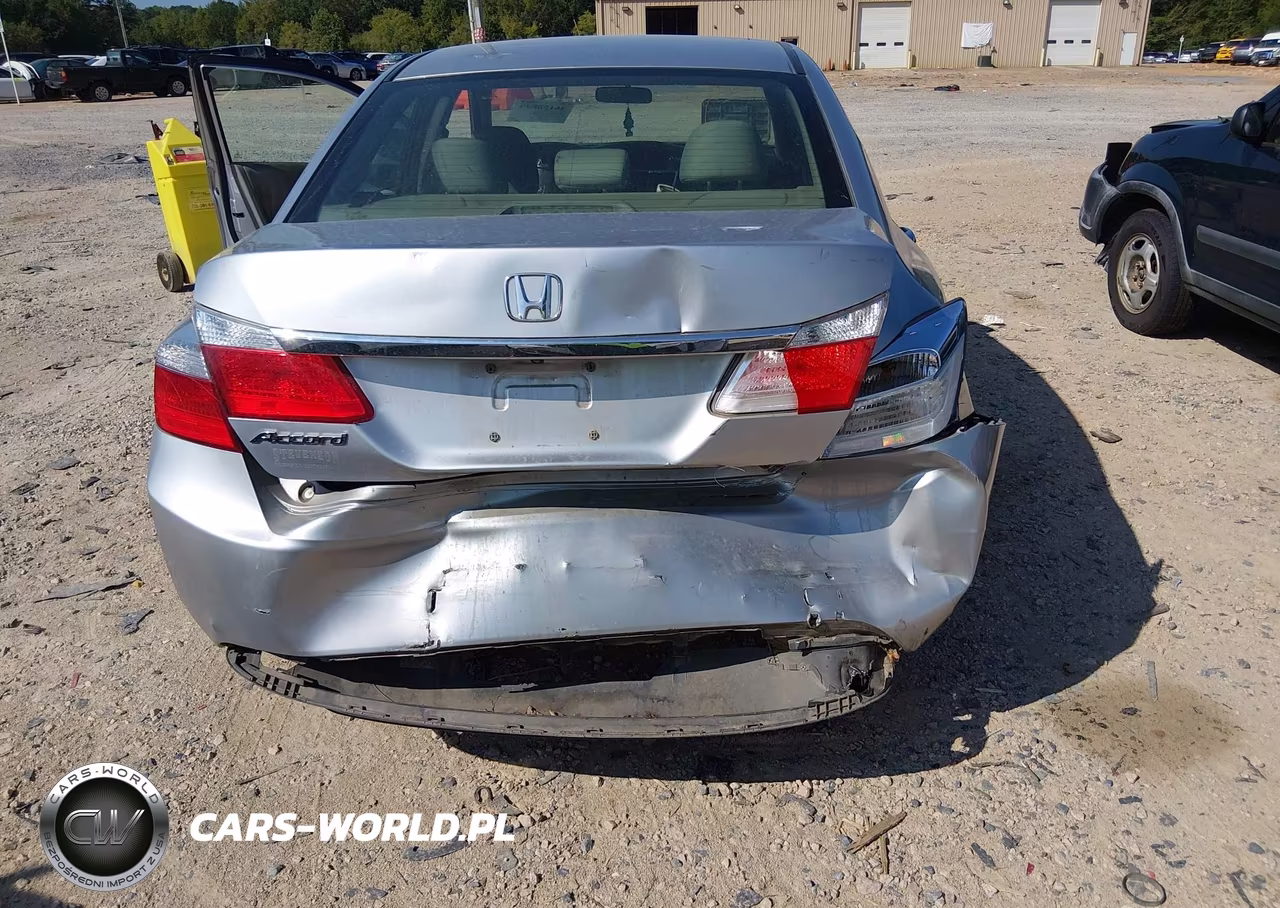 2015 Honda Accord Lx VIN:1HGCR2F3XFA121607 - 17