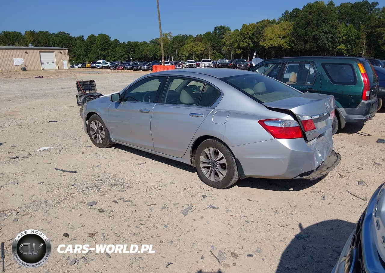 2015 Honda Accord Lx VIN:1HGCR2F3XFA121607 - 3