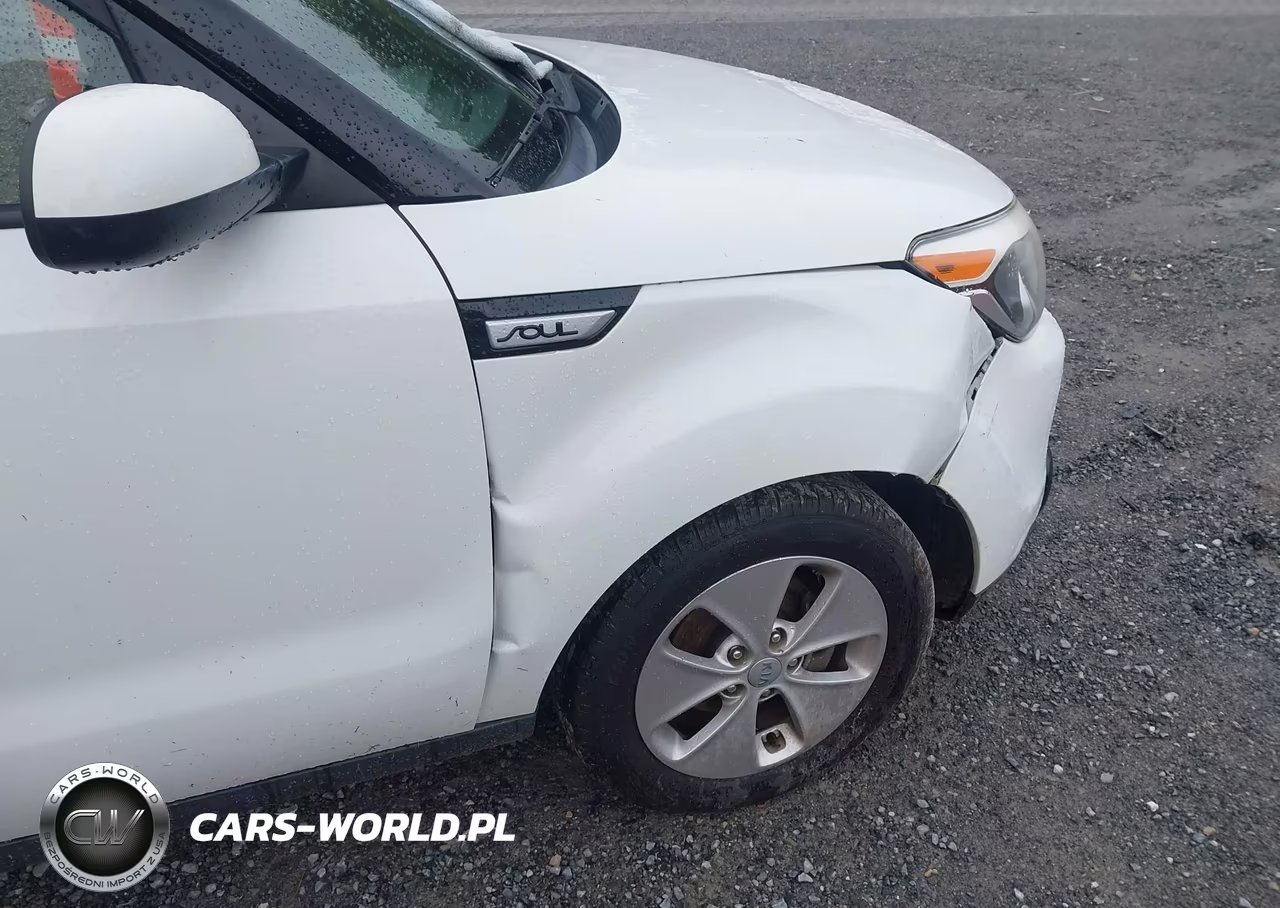 2016 Kia Soul + VIN:KNDJP3A59G7366777 - 6