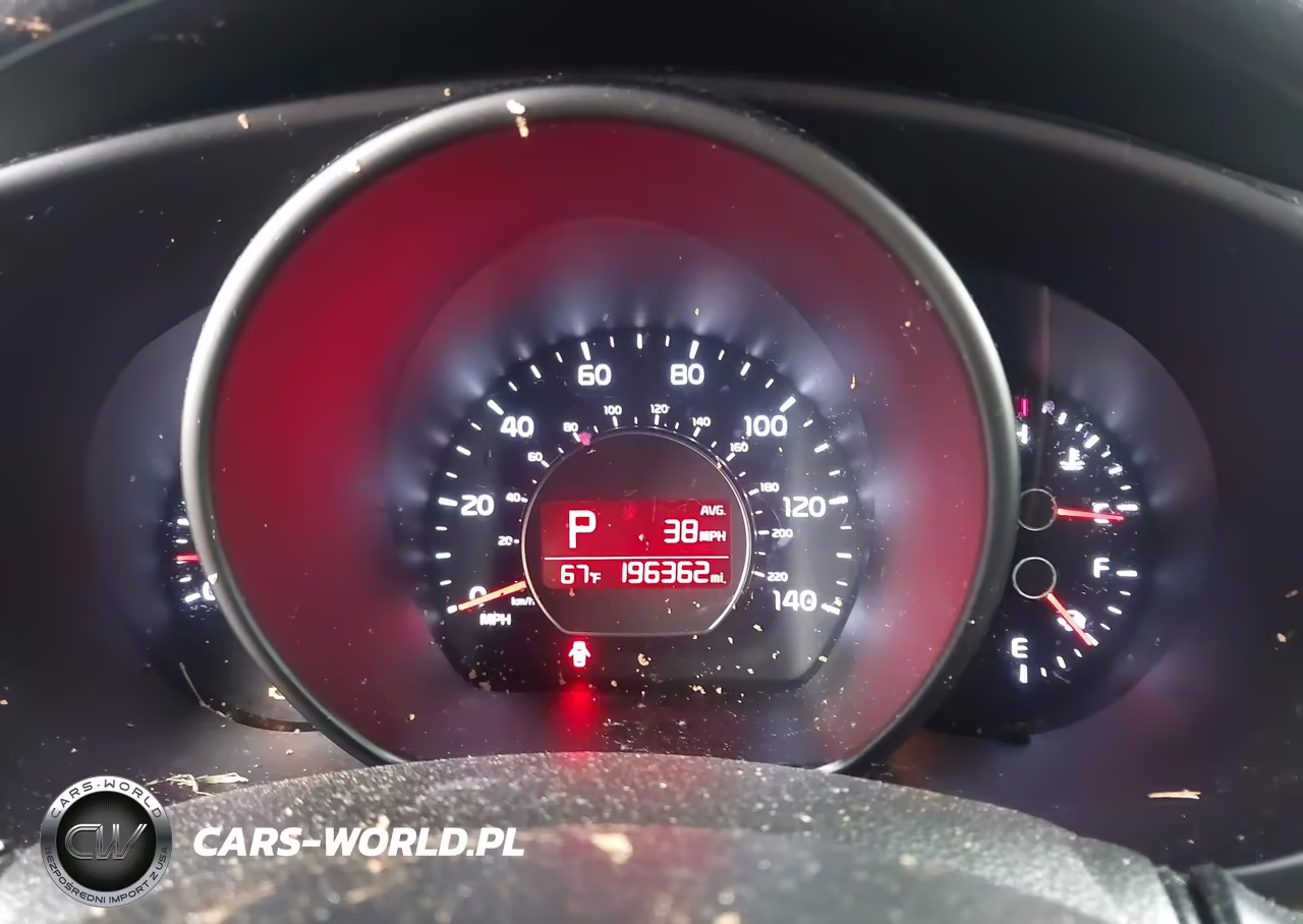 2016 Kia Soul + VIN:KNDJP3A59G7366777 - 7