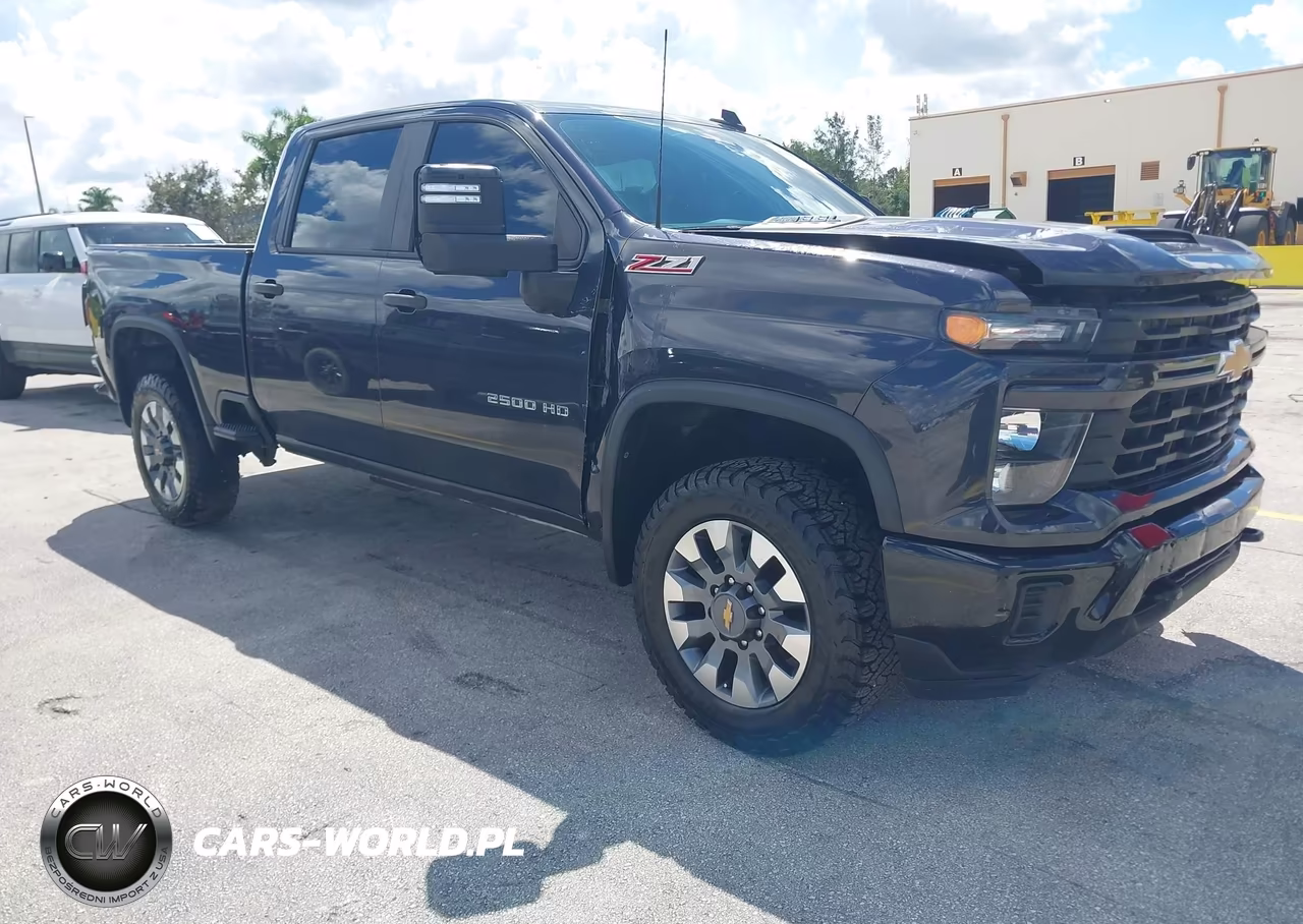 2024 Chevrolet Silverado K2500 Custom