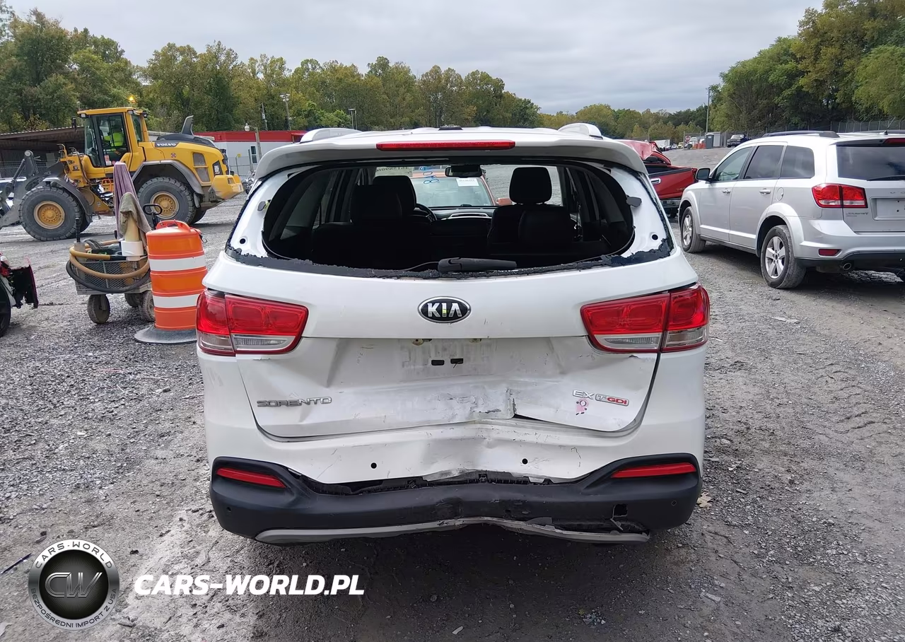 2016 Kia Sorento 2.0T Ex VIN:5XYPHDA11GG022082 - 16