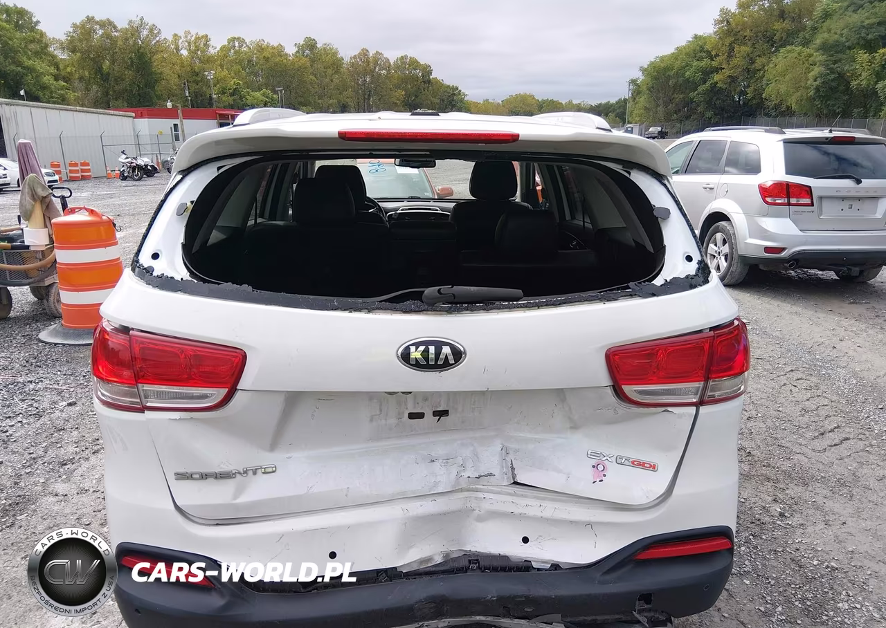 2016 Kia Sorento 2.0T Ex VIN:5XYPHDA11GG022082 - 6