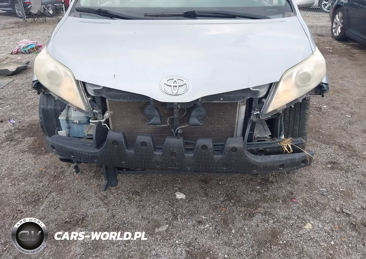 2011 Toyota Sienna Limited VIN:5TDDK3DC8BS007134 - 6