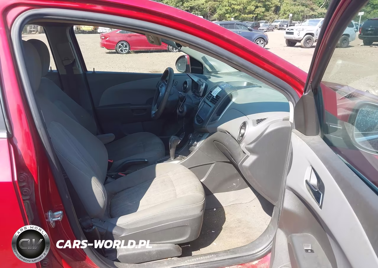 2014 Chevrolet Sonic Lt Auto VIN:1G1JC5SHXE4196761 - 5