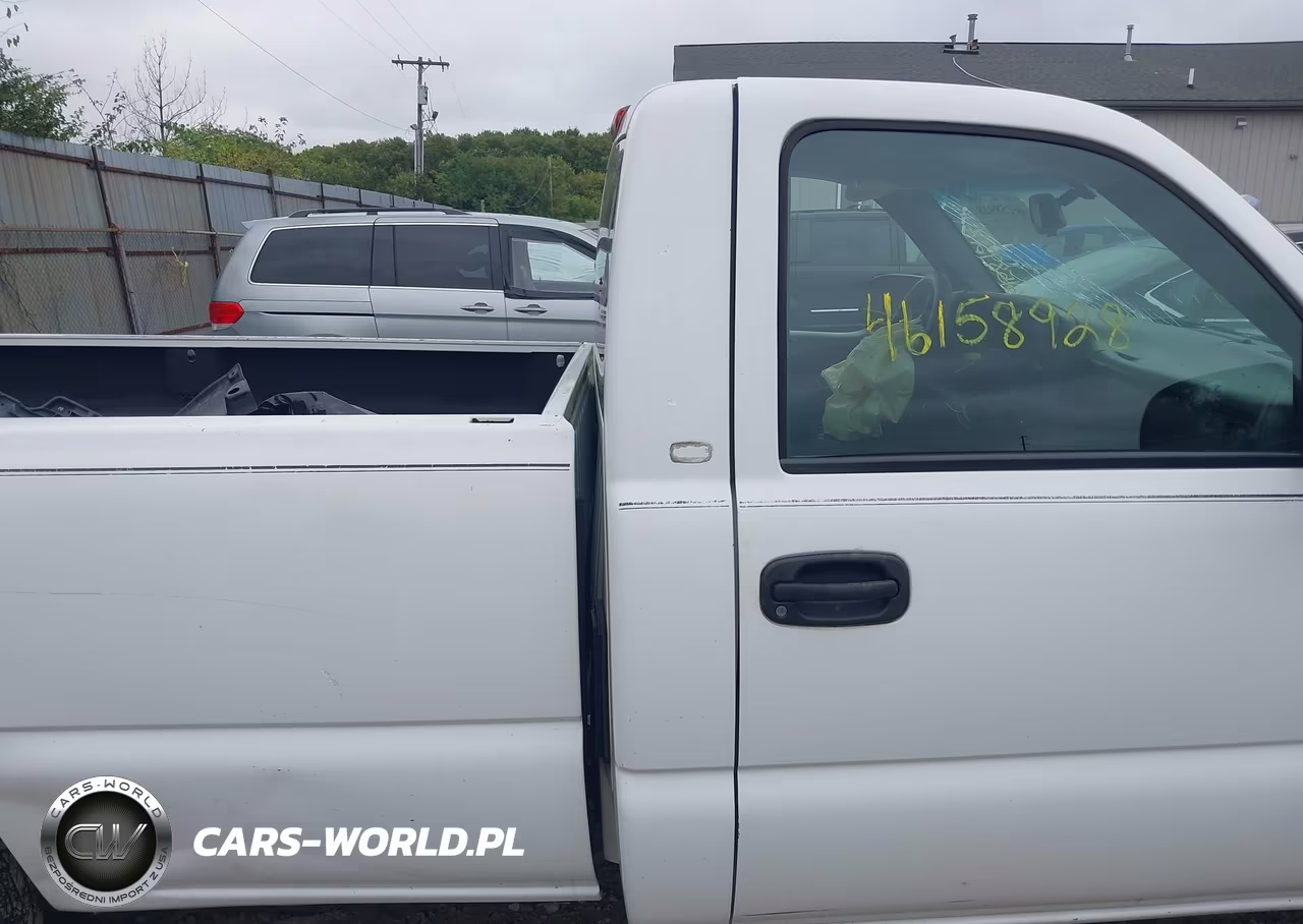 2003 Chevrolet Silverado 1500 Work Truck VIN:1GCEC14X63Z108083 - 8