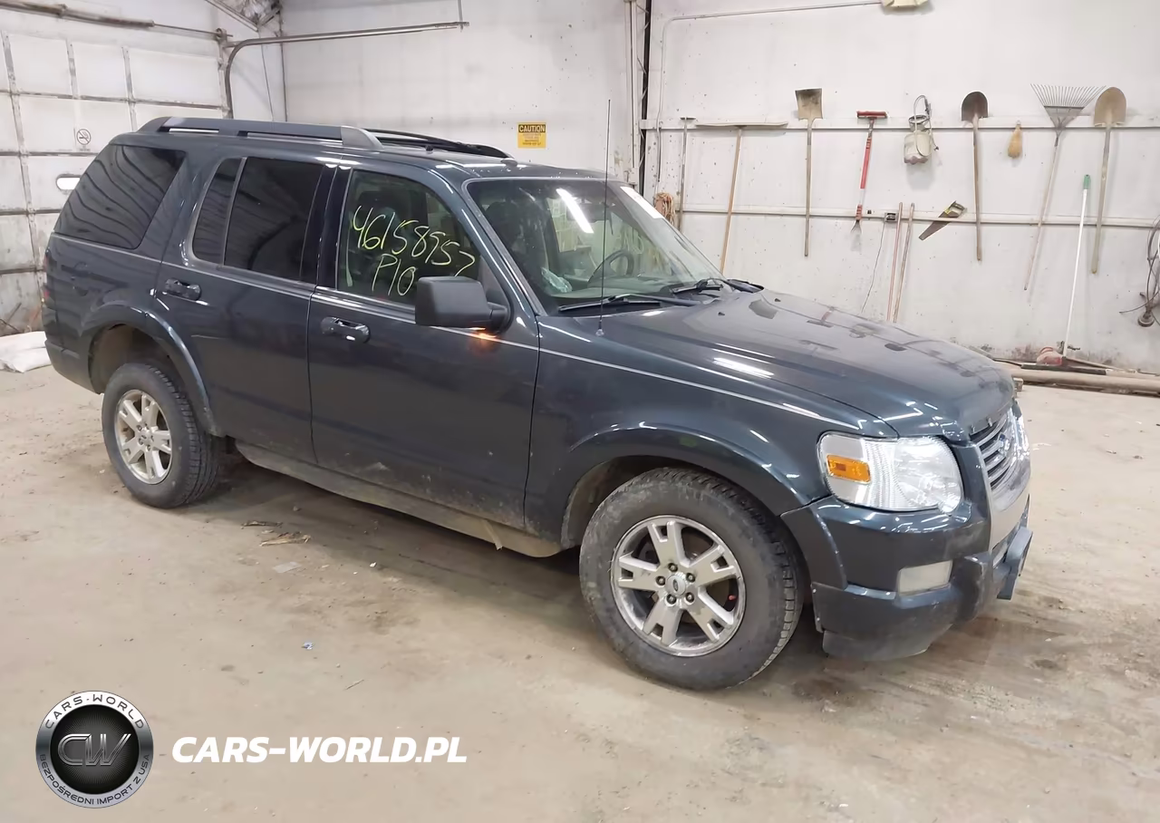 2010 Ford Explorer Xlt