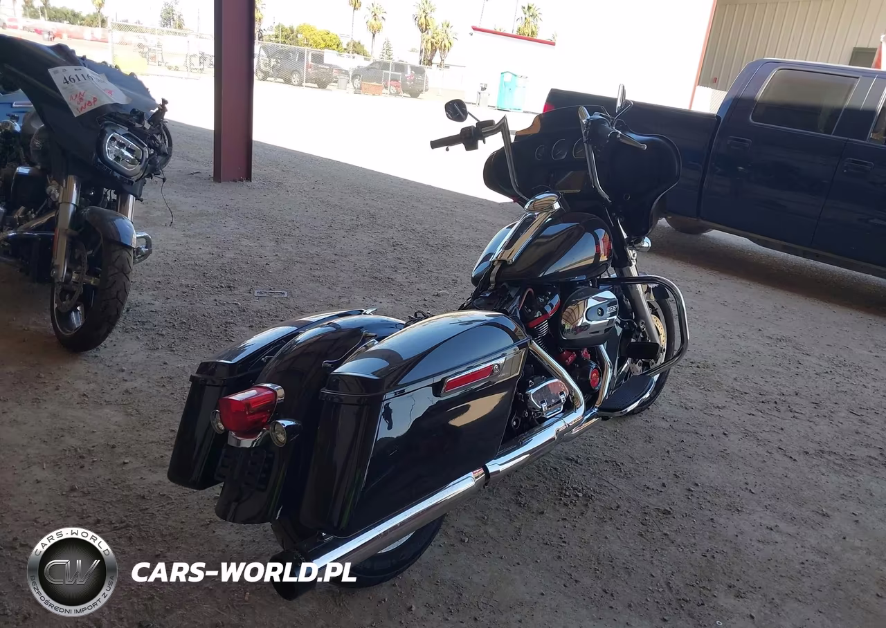 2019 Harley-Davidson Flht VIN:1HD1FVC27KB680627 - 4