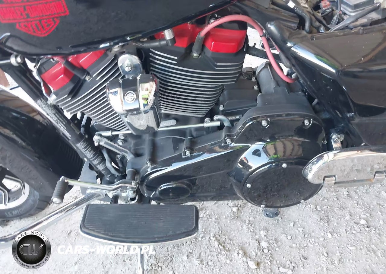 2019 Harley-Davidson Flht VIN:1HD1FVC27KB680627 - 9