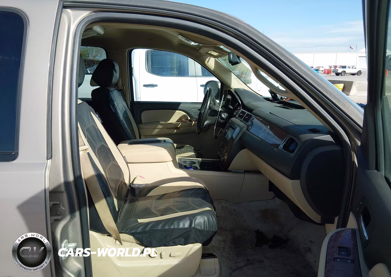 2007 Chevrolet Suburban 1500 Lt VIN:1GNFC16087R224239 - 5