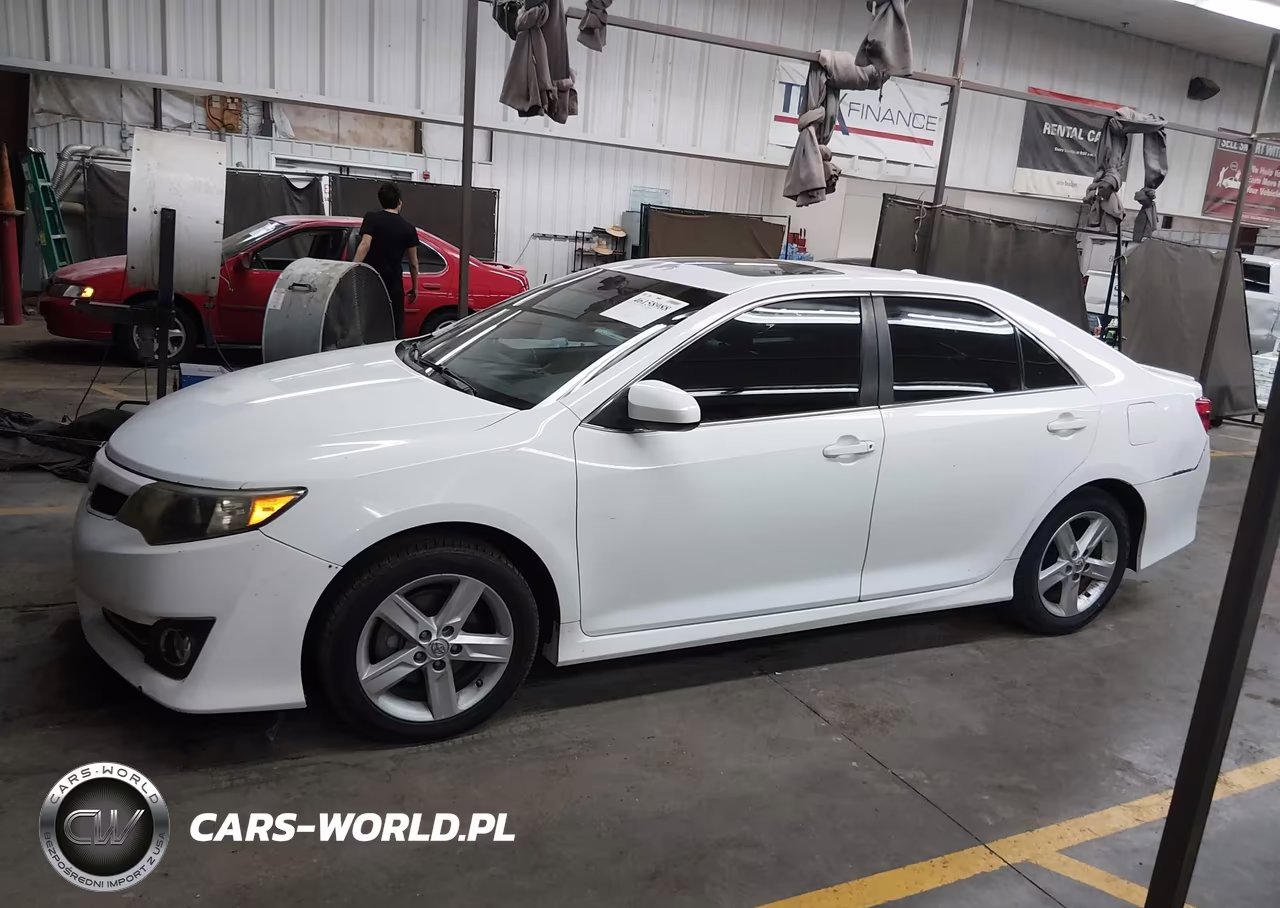 2013 Toyota Camry Se VIN:4T1BF1FK5DU250799 - 14