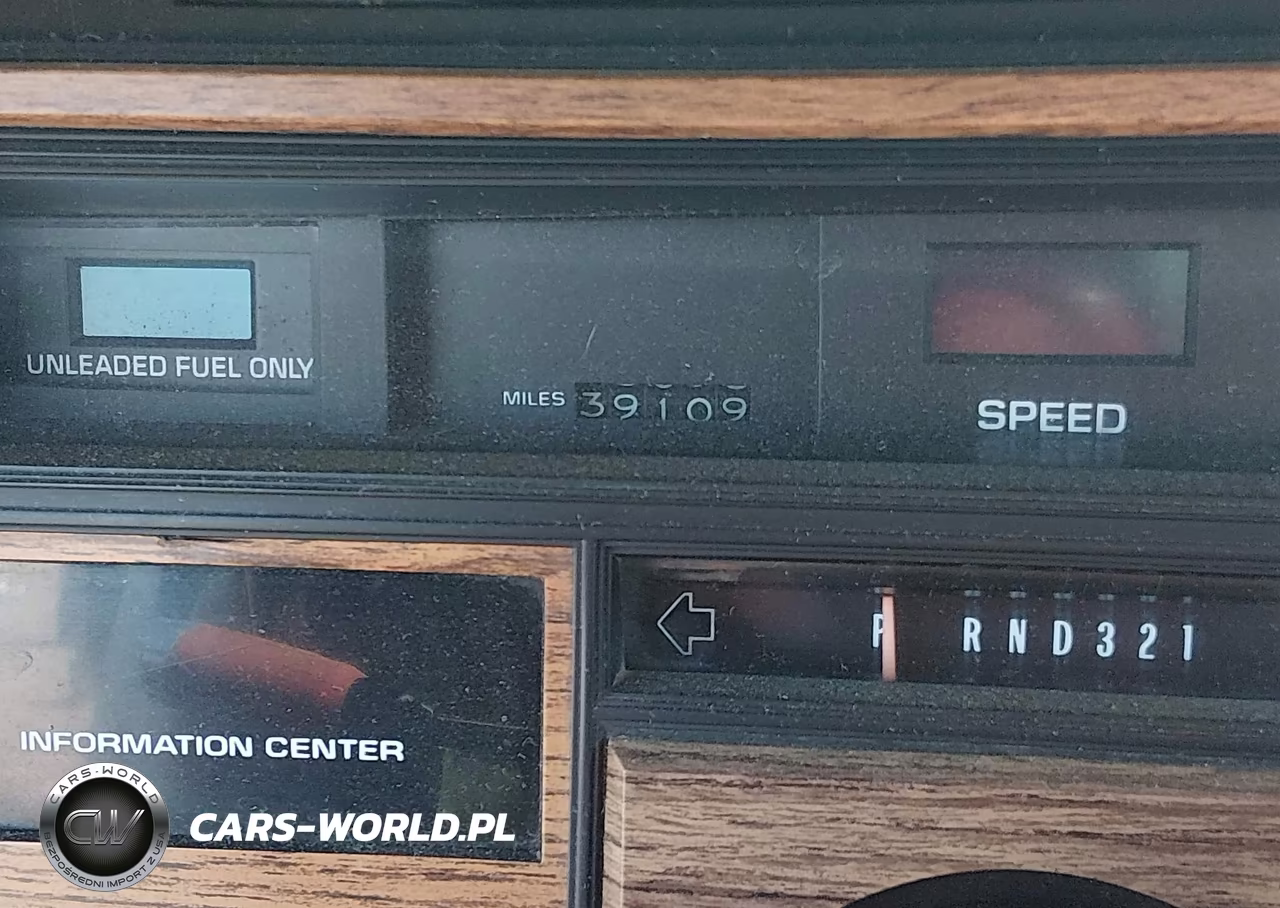 1984 Cadillac Eldorado Biarritz VIN:1G6AL6788EE672976 - 15
