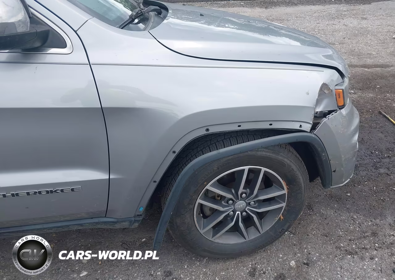 2017 Jeep Grand Cherokee Limited 4X2 VIN:1C4RJEBG1HC779222 - 6