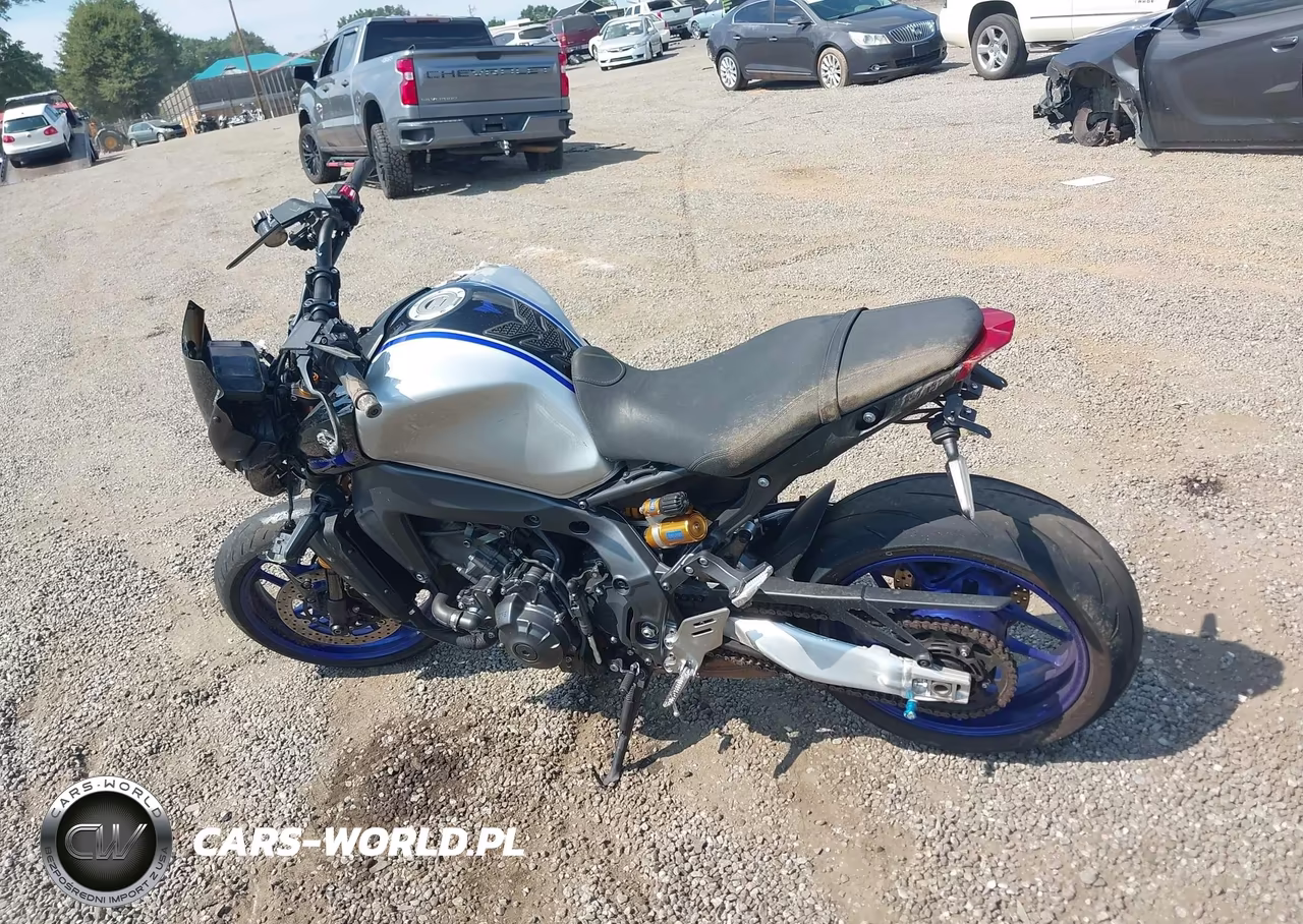 2023 Yamaha Mt09 D VIN:JYARN72E1PA001619 - 13