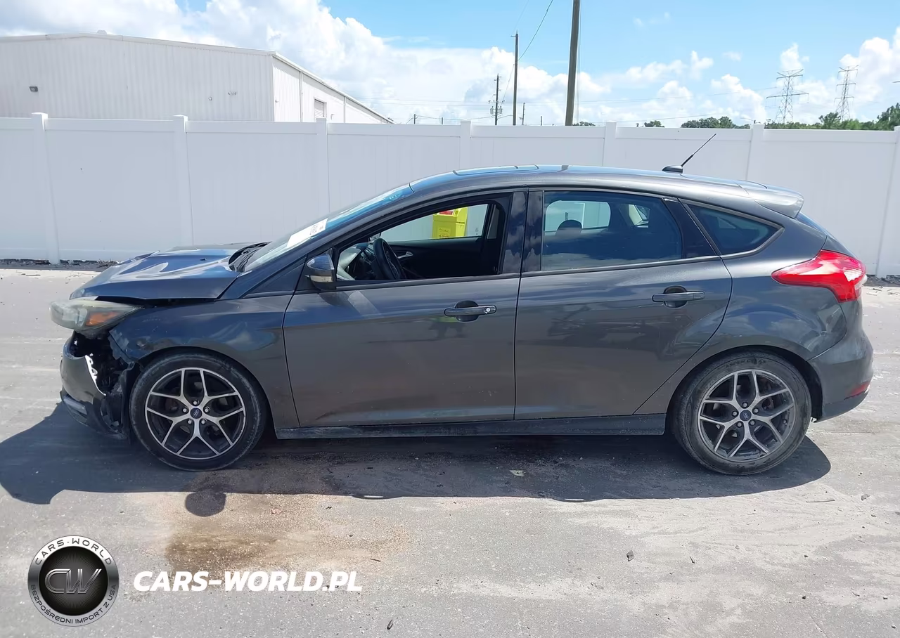 2018 Ford Focus Sel VIN:1FADP3M2XJL308096 - 14