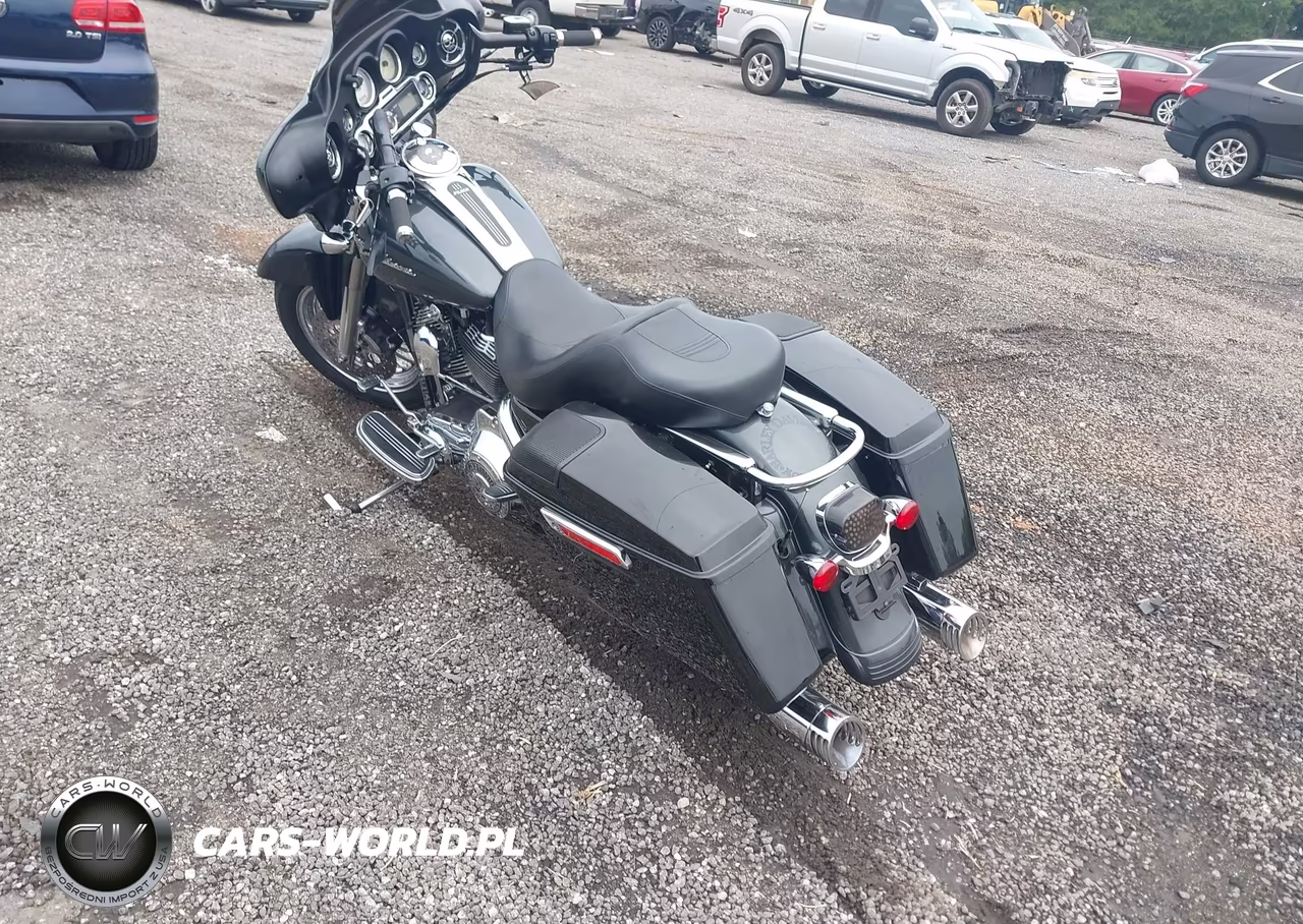 2006 Harley-Davidson Flhxi VIN:1HD1KBW106Y650675 - 3