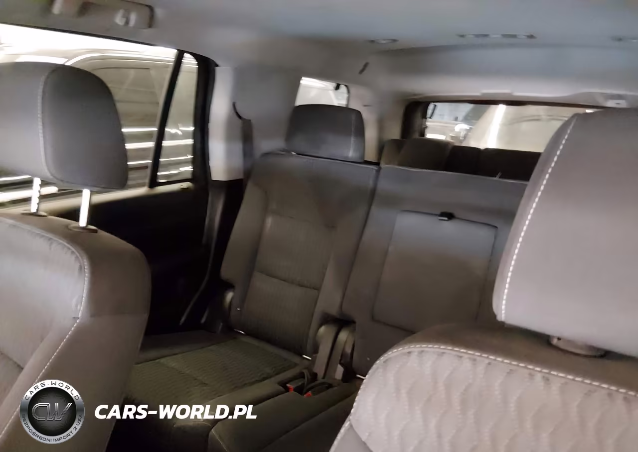 2019 Chevrolet Tahoe Commercial Fleet VIN:1GNLCDEC5KR325568 - 19