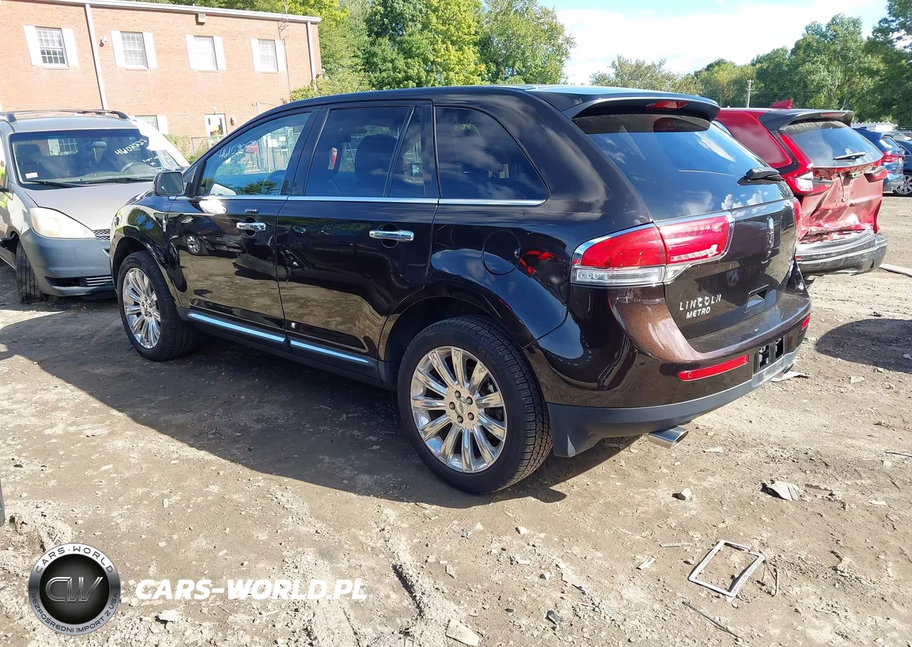 2013 Lincoln Mkx VIN:2LMDJ8JK2DBL34662 - 3