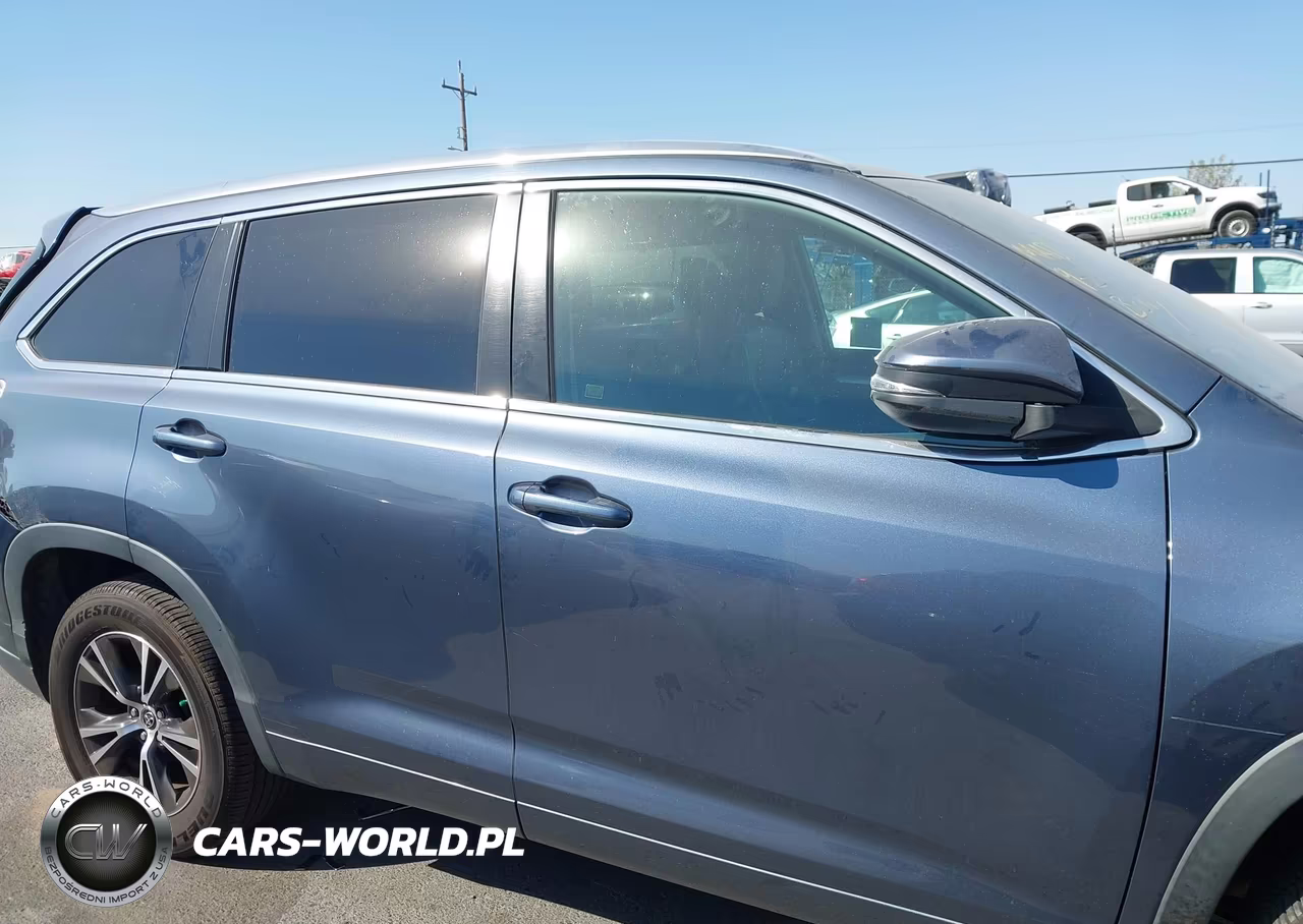 2016 Toyota Highlander Xle V6 VIN:5TDKKRFHXGS129570 - 13