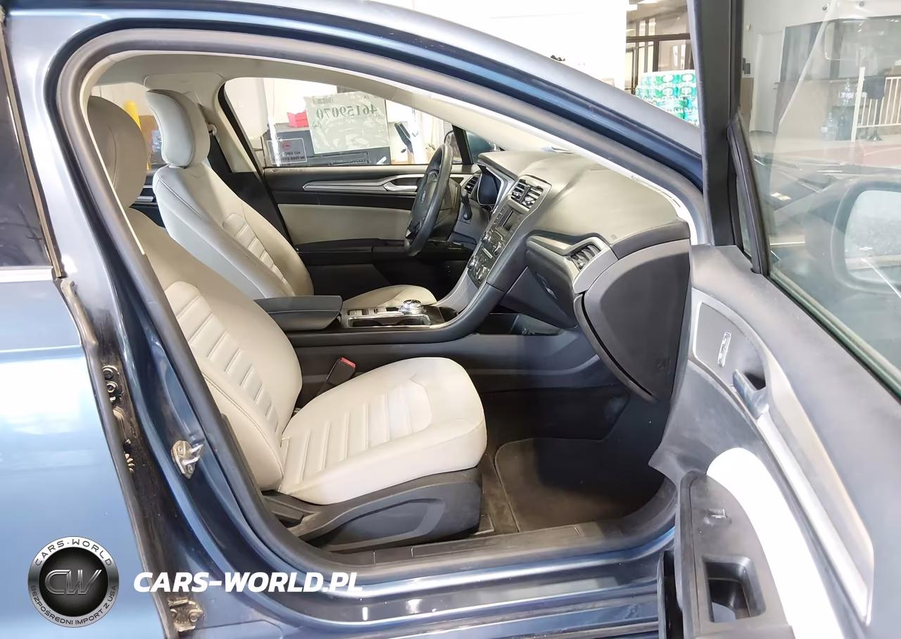 2018 Ford Fusion Hybrid S VIN:3FA6P0UU1JR243486 - 5