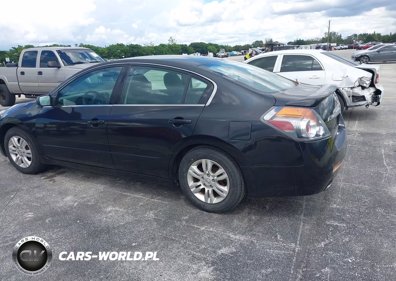 2011 Nissan Altima 2.5 S VIN:1N4AL2AP5BN468367 - 3