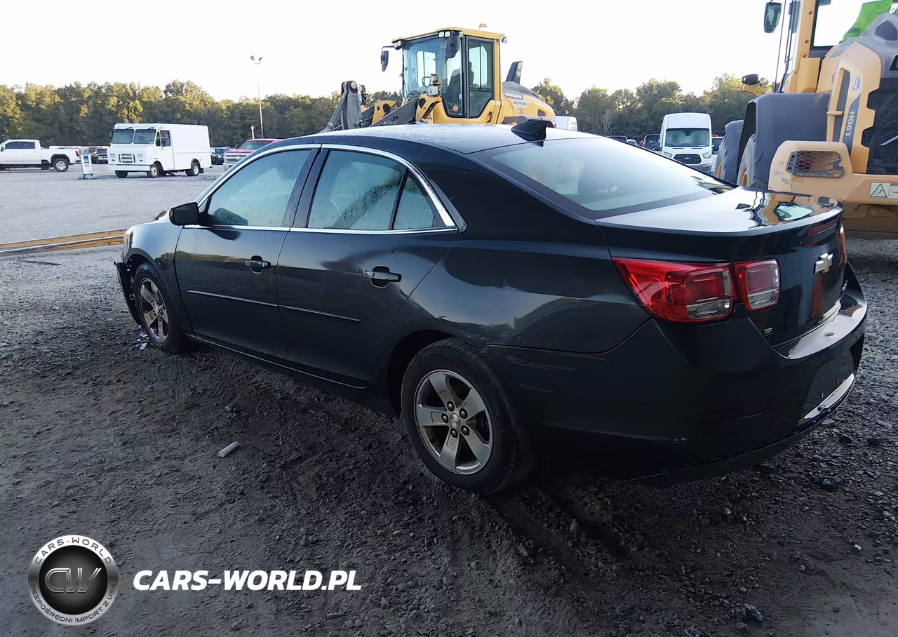 2015 Chevrolet Malibu Ls VIN:1G11B5SL6FF328136 - 3