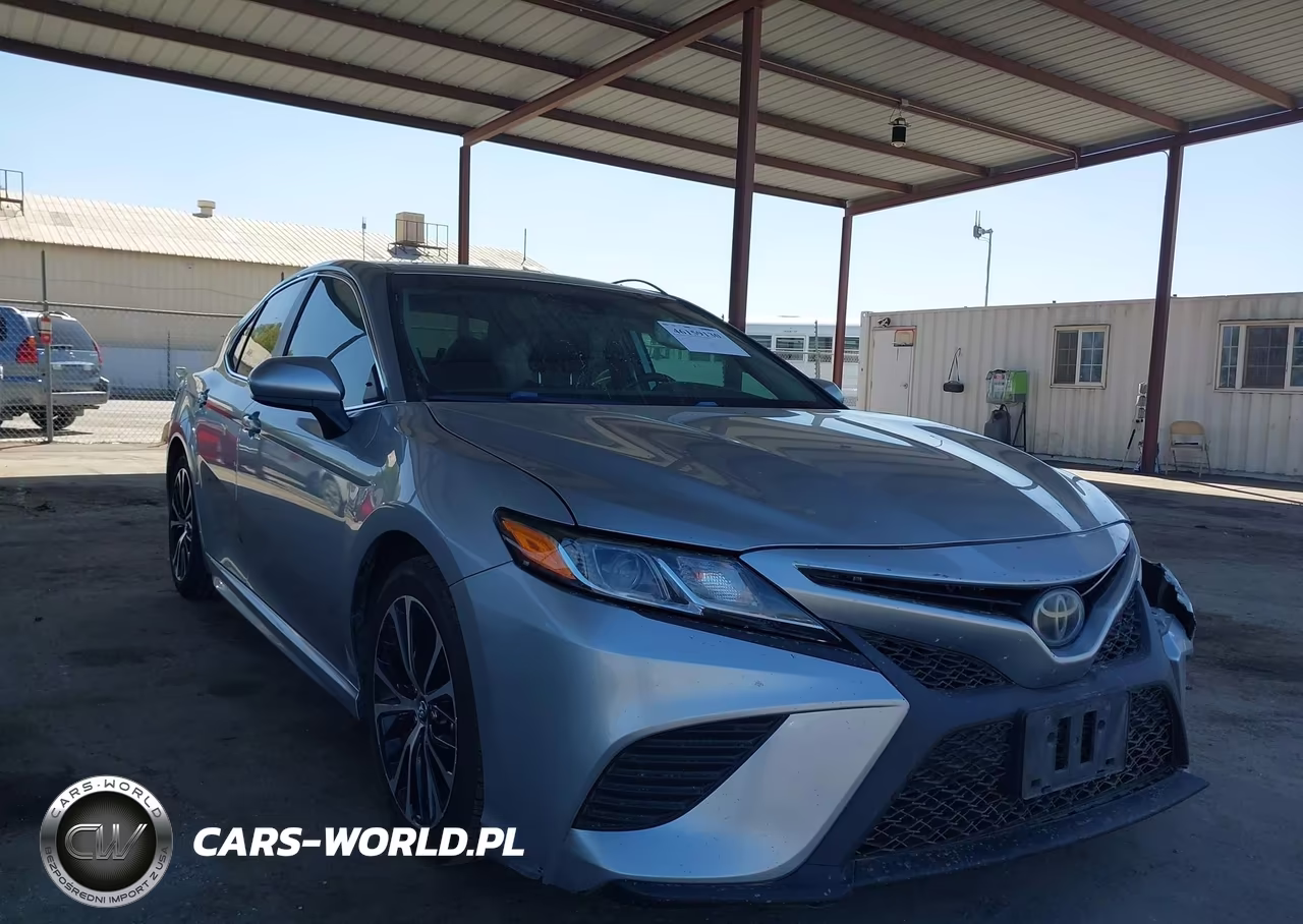 2020 Toyota Camry Se