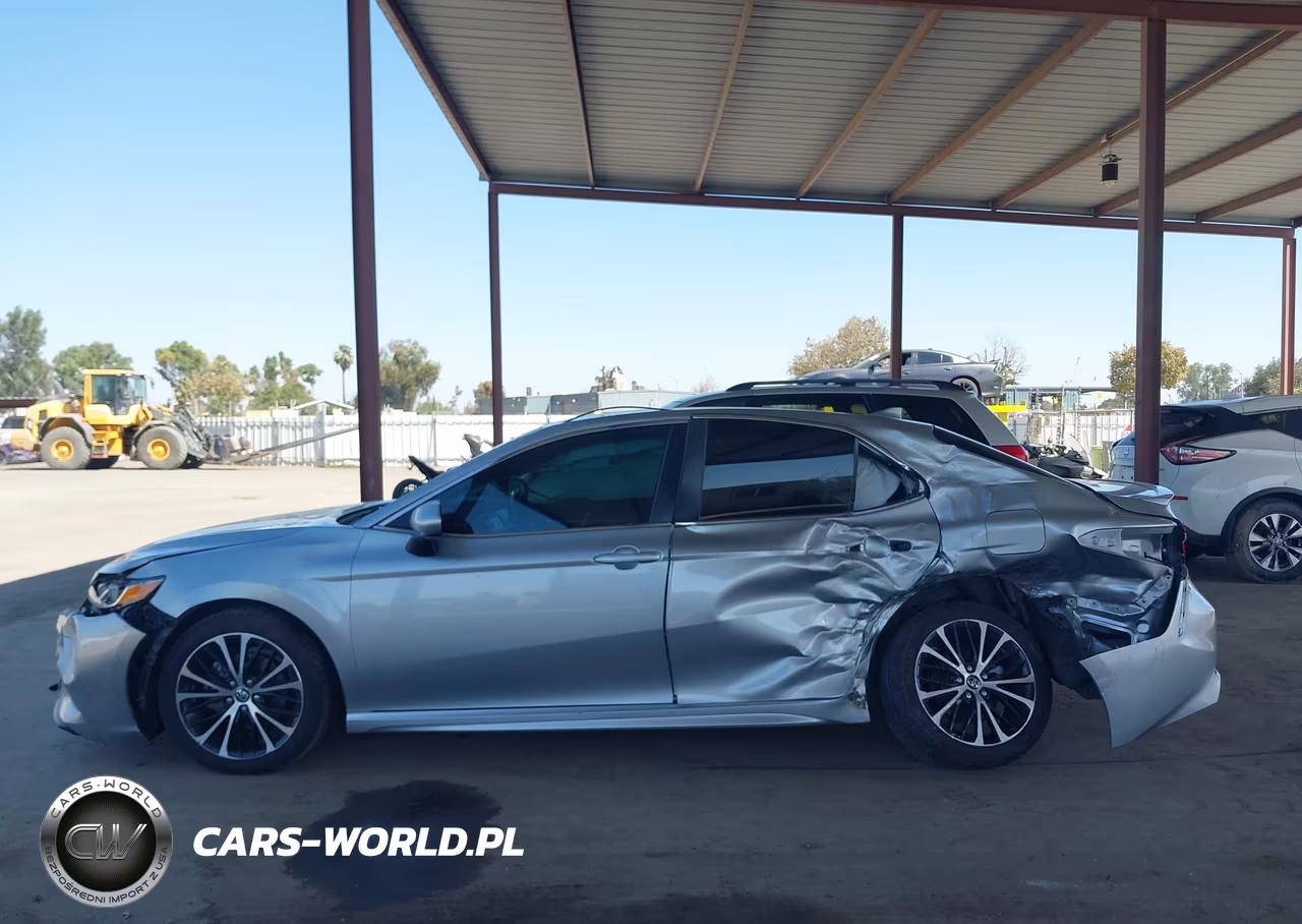 2020 Toyota Camry Se VIN:4T1G11AK5LU925173 - 14