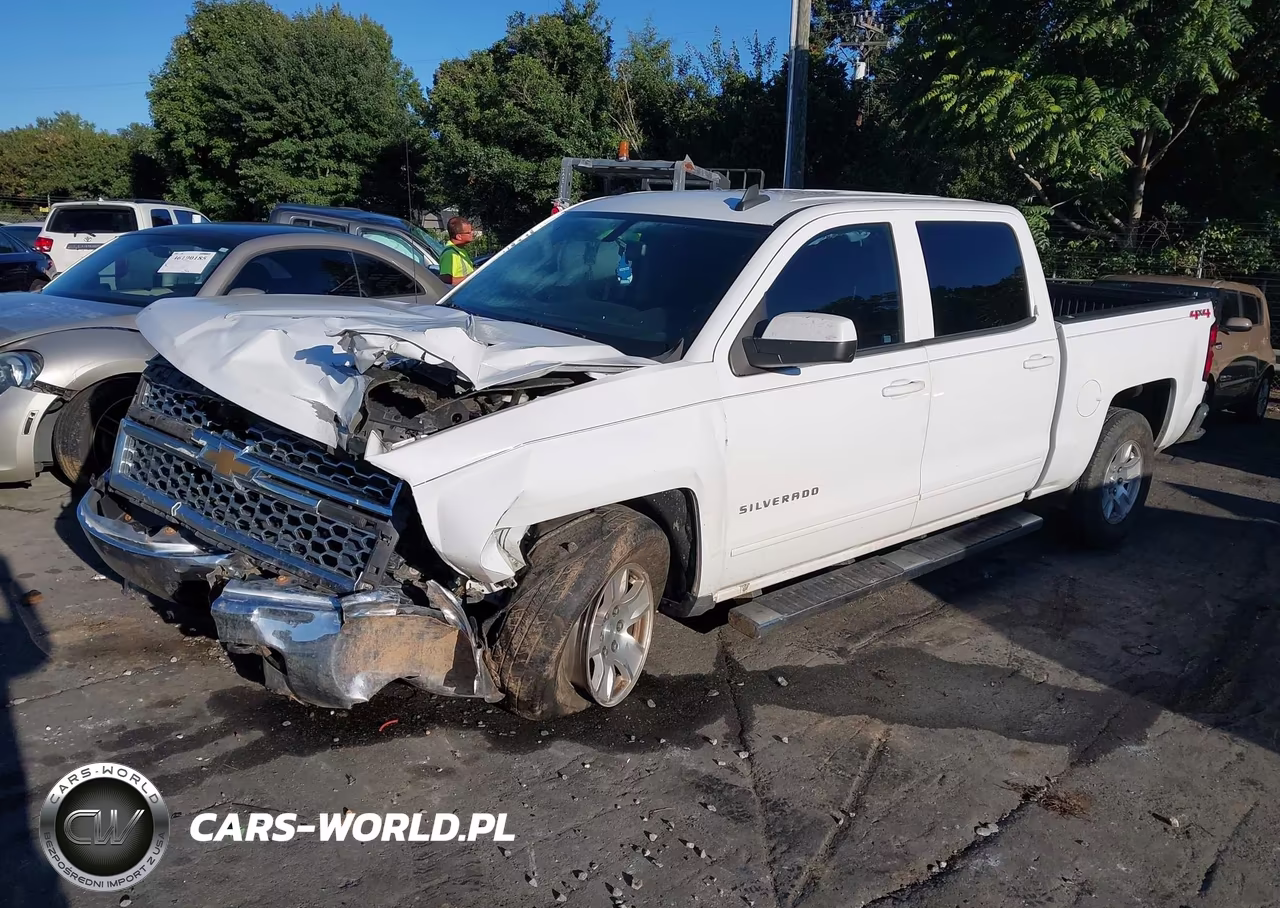 2015 Chevrolet Silverado 1500 1Lt VIN:3GCUKREC9FG335457 - 2