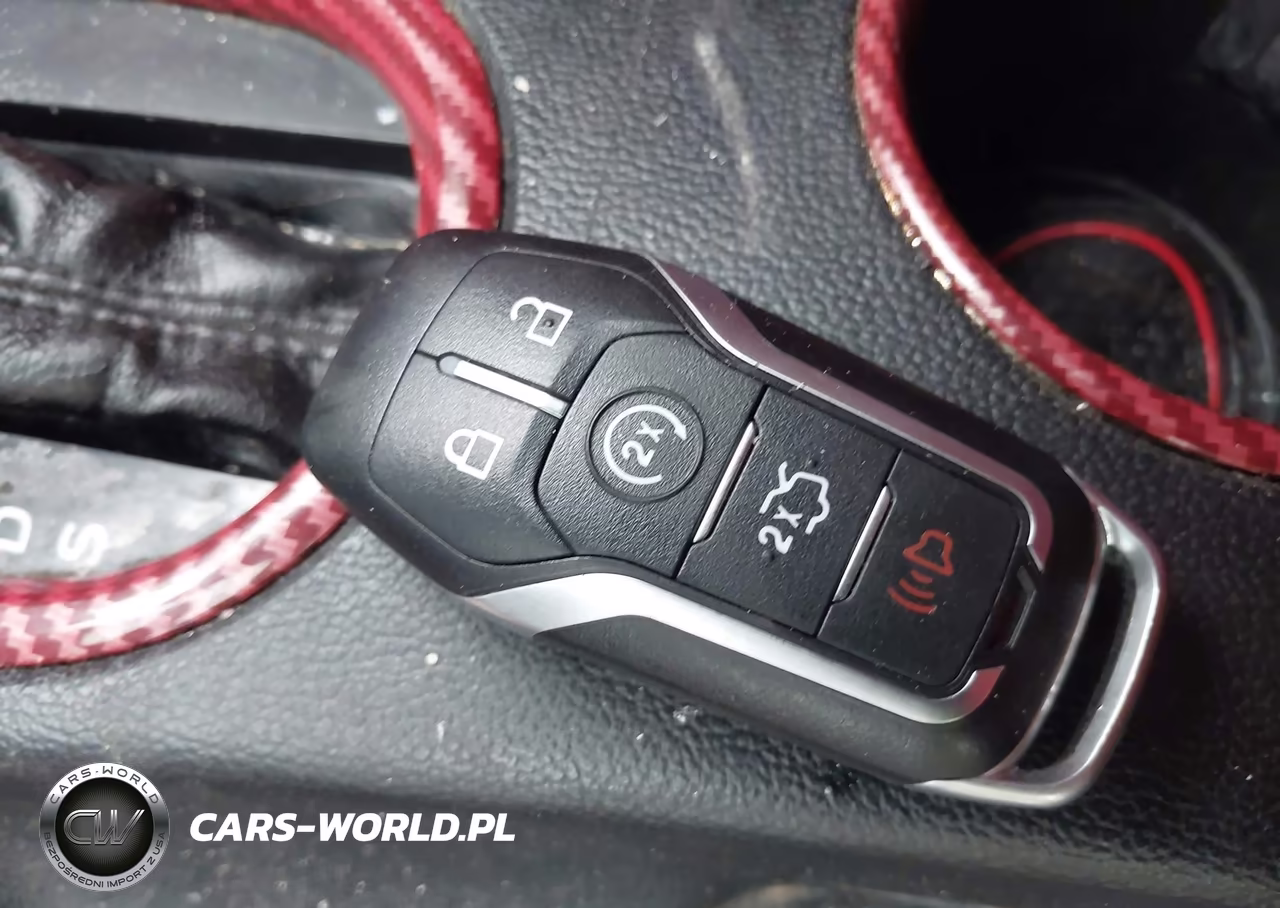2015 Ford Mustang V6 VIN:1FA6P8AM2F5342329 - 11