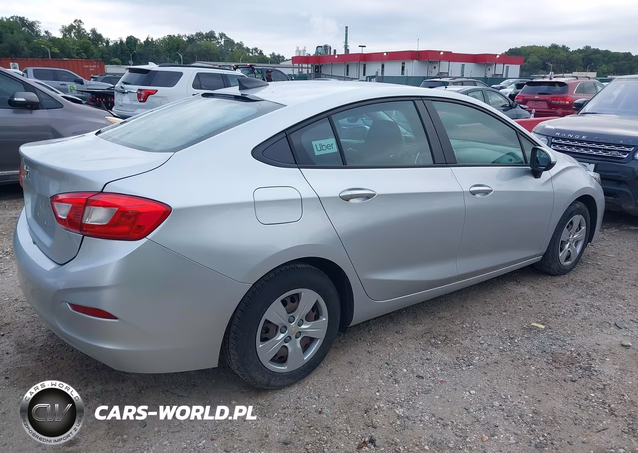 2017 Chevrolet Cruze Ls Auto VIN:1G1BC5SM7H7152480 - 4