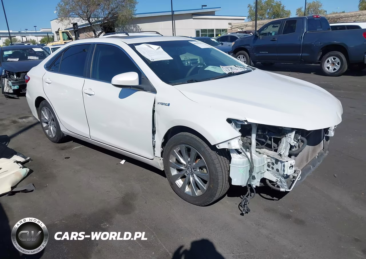 2017 Toyota Camry Hybrid Xle
