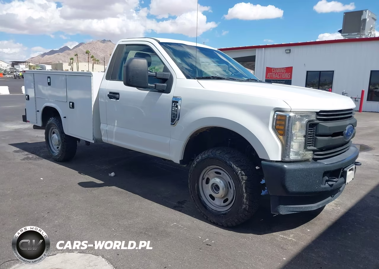 2019 Ford F-250 Xl VIN:1FDBF2B6XKEG53845 - 1